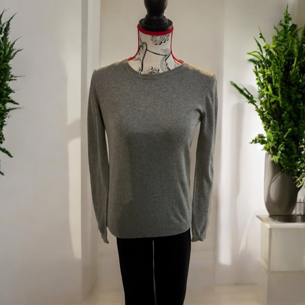 Women’s Sweater